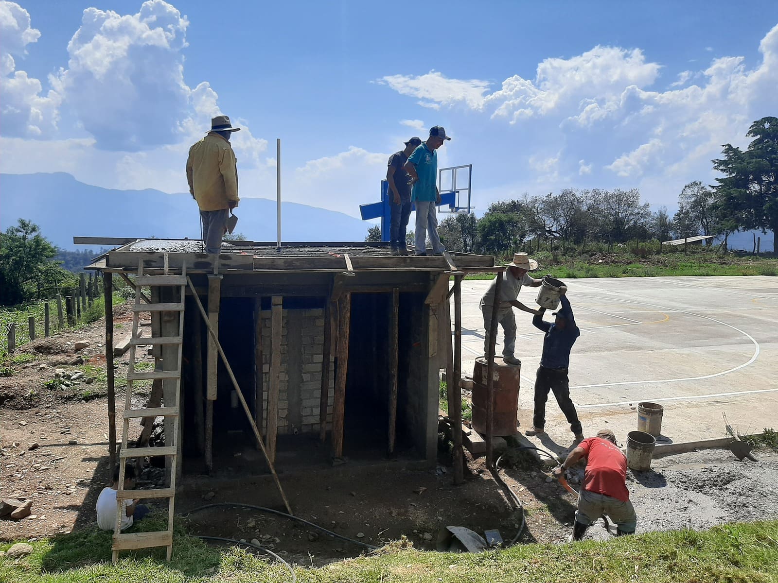 Fortalecimiento de las condiciones de agua y saneamiento - Santa Cruz Tepetotula